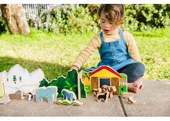 Animale-de-ferma-arhitecturale-fericite-in-habitatul-lor-The-Freckled-Frog-1 Animale de fermă arhitecturale fericite în habitatul lor l Happy Architect Farm Animals in their Habitat