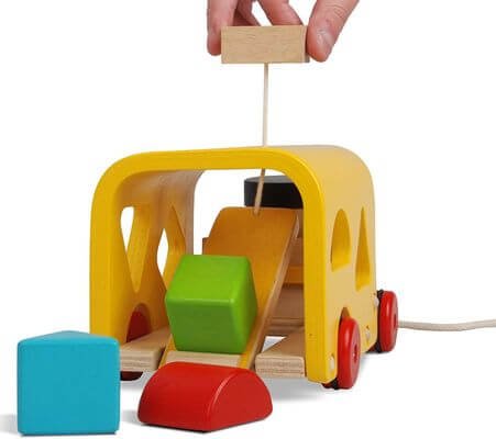 Autobuz-de-sortare-PlanToys-2 Autobuz de sortare | Sorting Bus
