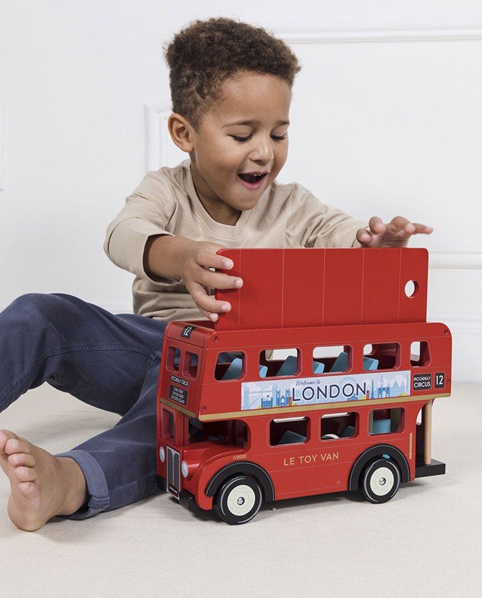 Autobuzul-din-Londra-Le-Toy-Van-2 Autobuzul din Londra l London Bus
