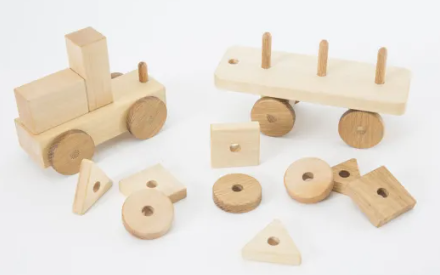 Camion-de-sortare-a-formelor-PiniToys Camion de sortare a formelor