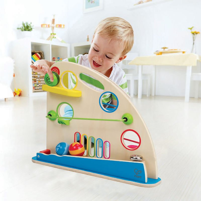 Derby-cu-role-Hape-2 Pistă cu bile | Roller Derby