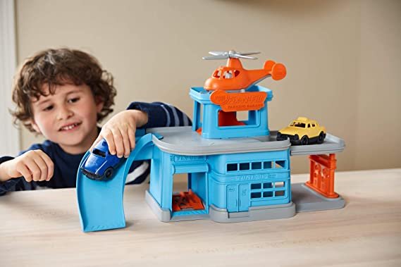 Garaj-pentru-parcare-Green-Toys-1 Garaj pentru parcare | Parking Garage