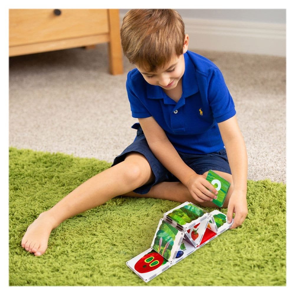 Omida-flamanda-Magna-Tiles-2 Omida flămândă l Hungry Caterpillar