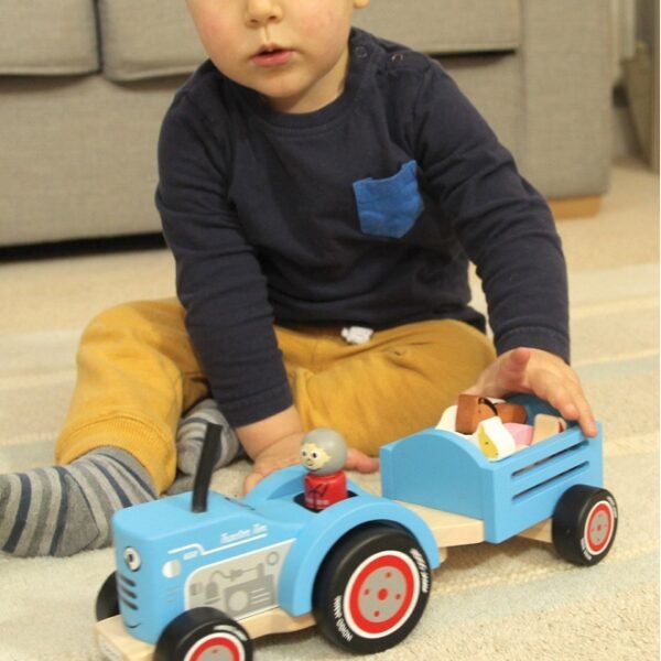 Tractorul-Tim-Indigo-Jamm Tractorul Tim