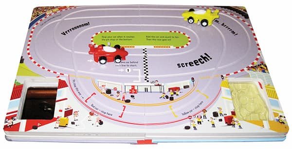 Usborne-Masini-de-curse-cu-mecanism-de-intoarcere-Books-1 Mașini de curse cu mecanism de întoarcere | Wind-up Racing Cars